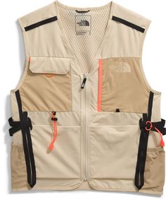 No matter your activity  The North Face x Hike Clerb Class V Utility vest has you covered. Plenty of pockets allow on-trail storage—and it even fits your hydration reservoir for fluids on the go. Womens Utility Vest, Hiking Vest, Utility Vest, Op Logo, Sports Vest, Bike Trips, Fashion Aesthetics, Hiking Women, Hiking Outfit