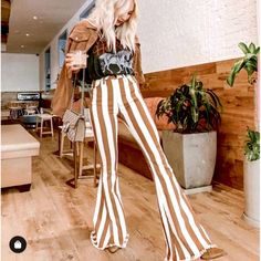 Rust Brown / White Striped Bell Bottom Jeans. Frayed Hem. Back Pockets. Stretch **(For Small Waist) Looks Country, Pastel Outfit, Denim Flare Jeans, Striped Jeans, Bell Bottom Pants, Washed Denim, Bell Bottom, Denim Flares, Country Outfits