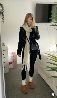 Nyc Winter Outfits, Chicago Outfit, Modele Fitness, Nyc Outfits, Look Legging, Looks Pinterest, Mode Zara, Cold Outfits