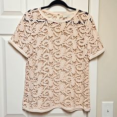 Loft Chunky Lace Short Sleeve Top Blouse Color: Pale Pink Womens Size: Large L Condition: New Without Tags Beige Short Sleeve Blouse With Lace Top, Beige Short Sleeve Lace Top Blouse, Beige Lace Top Short Sleeve Blouse, Summer Short Sleeve Lace Top For Work, Ruffle Collar Blouse, Lace Short Sleeve Top, Balloon Sleeve Blouse, Babydoll Style, Lace Short