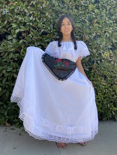 Veracruz Dress, Black Center Piece, Folklorico Dresses, Italian Dresses, Mexican Dresses, Dress Costume, Skirt White, Dress Measurements, White Skirt