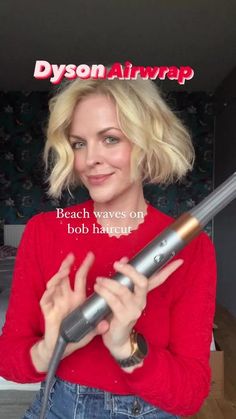 Dyson Airwrap Beach Waves, Dyson Airwrap Bob, Beach Waves With Dyson Airwrap, Dyson Airwrap Tutorial Short Hair, Dyson Air Wrap Tutorial Short Hair, Short Hair Dyson Airwrap, Dyson Short Hair, Dyson Airwrap Hairstyles Short Hair, Airwrap Short Hair