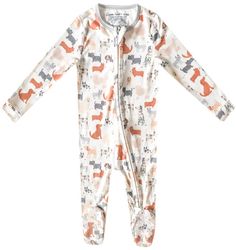 Classic footie pajamas in prints you'll love. We've dreamed up the perfect footie pajamas, featuring buttery soft fabric, a tag-free design, and a two-way zipper for easy changing. Pick your favorite Copper Pearl print for a stylish night's sleep!   PREMIUM KNIT FABRIC - Our zip-up footie pajamas are made from the same ultra-soft and stretchy material as our beloved knit swaddle blankets. Both lightweight and breathable, the premium fabric promotes a cool and comfortable night's sleep. Wash befo Gender Neutral Clothes, Footie Pajamas, Swaddle Blankets, Copper Pearl, Footie Pajama, Tween Outfits, Fall Collections, Winter Accessories, Stretchy Material