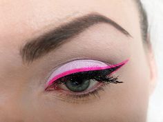 Eyeliner Glitter, Pastel Eyeshadow, Makeup Tip, Eyeliner Styles, Pink Eyes, Eye Make, Love Makeup