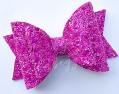 This listing is for one gorgeous bright hot pink chunky glitter hair clip . This beautiful bow is perfect for a special occasion, photo shoot or everyday wear. The bow measures approximately 3.5 inches in length. It is made with bright hot pink chunky glitter canvas and finished with alligator hair clip*. *Nylon headband available upon request. Please read all policies and announcements before purchasing. Feel free to message us with questions or requests. Check out headbandsbyhabegger.etsy.com Pink Hair Bow, Hot Pink Glitter, Pink Hair Clips, Pink Hair Bows, Glitter Canvas, Bow Hair Clip, Glitter Hair, Beautiful Items, Glitter Bow