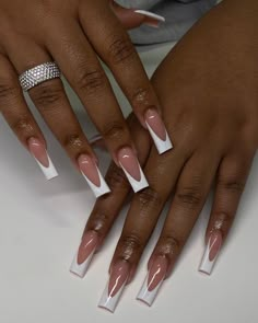 17 Gorgeous Long Christmas Nail Ideas for 2023 - thepinkgoose.com Twentyfine Birthday, White Square Acrylic Nails, White French Tip Nails With Design, Bday Nails, Nail Collection, French Tip Nail Designs, Simple Acrylic, Girl Nails