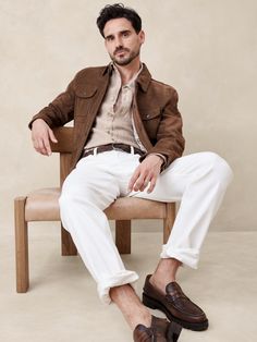 Cut from 100% linen, we love this shirt for its beautiful, natural texture and ability to stay cool and crisp, even in heat and humidity.  Slim fit.  Spread collar with button-front closure.  Shirttail hem.  Slim fit.  Long sleeves.  Hip length.  Model: Size M, 6'2" (188cm). Earth Tone Men Outfit Casual, Old Money Casual Men, Men’s Autumn Outfit, All Brown Outfit Men, Mens Neutral Outfit, Men Fall Outfits Dressy, Beige Outfit Men, Tan Shirt Outfit, Casual Cocktail Attire