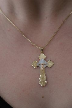 14 Ayar Altin Hac Kolye Ucu Urunlerimiz Kutusu Ve Sertifikali Bir Sekilde Gonderilmektedir. Urunlerimiz El Isciligi Oldugu Icin Gramlarinda +/- %5 Gram Farki Olabilmektedir. White Gold Crucifix Cross Necklace For Wedding, 14k Gold Crucifix Jewelry, Gold Diamond Cut Cross Necklace, Gold Crucifix Jewelry Stamped 14k, 14k Gold Hallmarked Crucifix Jewelry, 14k Gold Crucifix Hallmarked Jewelry, Gold Diamond Cut Crucifix Jewelry, Diamond Cut Cross Necklace As Gift, 14k Gold Crucifix Jewelry As Gift