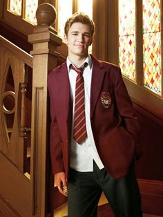 Burkely Duffield Uniform Tips, Private School Uniforms, Hollywood Arts, House Of Anubis, Preppy Boys, School Uniform Fashion, 2piece Outfits, Uniform Fashion, School Uniforms