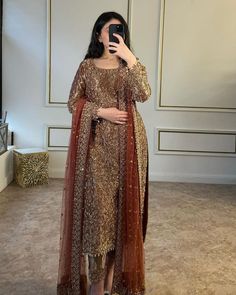 Dresses Islamic, Pakistani Salwar Kameez, Pakistani Bridal Dresses, Pakistani Bridal Wear, Frocks For Girls