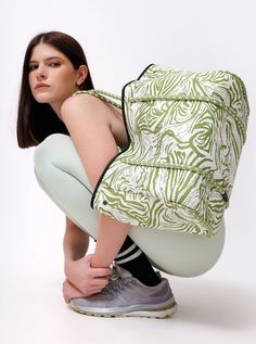 The cool, everyday bag that’s perfect for work, gym, beach, traveling, and everything in between. Safari Green, Essential Pouch, Green Tote Bag, Neoprene Tote, Green Tote, Everyday Tote, The Untamed, Nature Inspired Design, Day Work