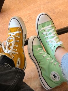 Trendy Shoes, Chuck Taylor Sneakers, Converse All Star, Converse Shoes, Jordan Shoes, Cute Shoes, Converse Sneaker