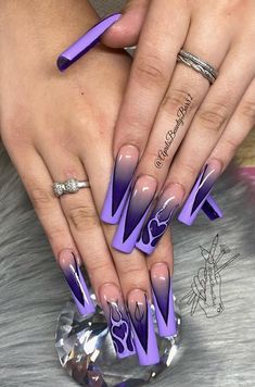 Pastel Purple And Black Nails, Purple Edgy Nails, Purple Flames Nails, Royal Purple Nails Design, Blue Purple Nails Ideas, Purple And Black Nails Acrylic, Black And Lavender Nails, Purple Nail Inspo Acrylic, Royal Purple Nails