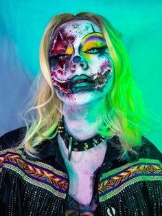 Halloween sfx make-up | clown makeup • The Nijs Facepainter Scary Neon Clown Makeup, Neon Clown Makeup Halloween, Zombie Clown Makeup, Horror Clown Makeup, Sfx Makeup Horror Make Up, Killer Clown Makeup, Halloween Sfx