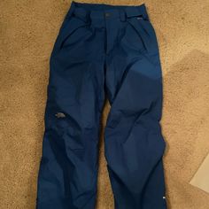 Boys Large (14-16) Blue Northface Ski Pants Ski Pants, Pants Color, Kids Bottoms, North Face, The North Face, Skiing, Color Blue, Pants, Blue