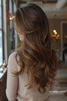 Brunette Hair Color Ideas - Explore Stunning Shades - Puqqu 4b Curls, Dark Hair Color Ideas, Brunette Hair Color Ideas, Dark Hair Color, Hair Styles Ideas, Trendy Hair Styles, Haircuts For Long Hair With Layers, Brown Hair Looks