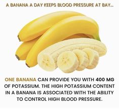 Tag to to your love one ❤️ 💕 ☝️ Save and share 👍 DM for promotion #weightlossgoals #weightlossrecipes #weightlosstips #weightlosstransformation #fitnessjourney #fitnessmodel #fitnessmotivation #fitnesslifestyle #ﬁtness Lower Blood Pressure Naturally, Smoothie Diet Challenge, Blood Pressure Food, Banana Benefits, Banana Bag, Diet Challenge