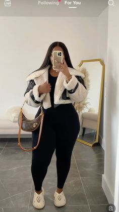 Plus Size Baddie Winter, Plus Size Fall Outfit Black Women, Plus Size New York Outfits, Aspen Fits, Curvy Winter Outfits, Fall Outfits Black Women, Thick Fashion, Wardrobe Aesthetic, Looks Hip Hop