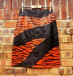 Hand painted vintage quality leather skirt Painted using permanent angelus leather paint Size small Size 8- 10 Pattern can be extended to the back or left plain Your choice Punky Color, Lace Painting, Lush Products, Animal Print Skirt, Leather Paint, Hand Painted Leather, Favorite Boots, Tiger Stripes, Painting Leather