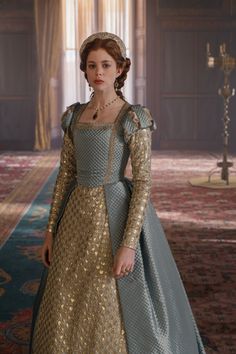 Medieval Royalty, Charlotte Hope, Fantasy Inspo, Tudor Dress, Detail Couture