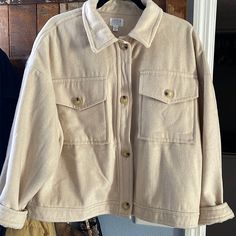 Brand New Woman’s Cream Jacket Size L 12/14 Cream Long Sleeve Utility Jacket For Fall, Cream Collared Outerwear With Pockets, Casual Cream Button-up Outerwear, Cream Jacket, New Woman, Jackets For Women, Jackets & Coats, Brand New, Cream