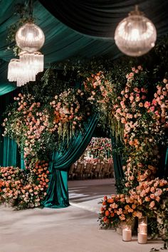 pink-rose-reception-entrance Elegant Sangeet Decor, Big Event Ideas, Gala Themes Ideas Inspiration, Tropical Installation, Indian Sangeet Decor, Wedding Without Flowers, Indian Circus, Floral Ceiling Installation, Indian Wedding Events