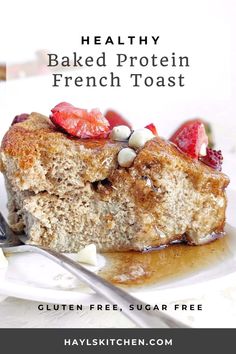 Easy Baked Protein French Toast with whole wheat bread and protein powder, and no sugar needed. Meal prep this overnight protein french toast and bake it for an anabolic french toast casserole made in the oven! Protein French Toast Casserole, Hi Protein Breakfast, Sweet Breakfast Casserole, Oven French Toast, Oven Baked French Toast, Protein French Toast, Healthy French Toast, French Toast Bake Overnight, French Toast Casserole Easy