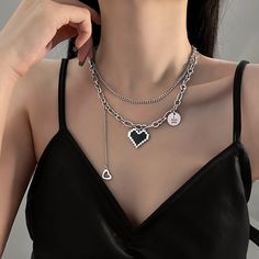 Senior Fashion Women Heart Pendant Necklaces Fine Double Link Neck Chain Necklaces Metal Heart Party Senior Fashion, Heart Party, Y2k Jewelry, Gothic Necklace, Party Necklace, Metal Heart, Neck Chain, Hip Hop Jewelry, Metal Necklaces