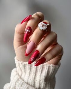 Elevate your holiday manicure with 26 Christmas nail ideas for 2024, showcasing festive designs with red, white, green, and glitter. These easy acrylic and gel nails are perfect for creating fun, holiday-inspired looks. With nail shapes like round, almond, and squoval, these designs are both classy and cute, offering something for every Christmas mood. Add rhinestones for an extra touch of sparkle. Semi Nails, Red Christmas Nails, Fancy Nails Designs, Christmas Nail Art Designs