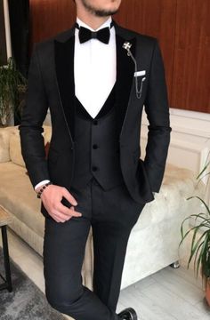 Full Black Suit, Wedding Suits Men Black, Groom Suit Black, Men Suits Black, Suits Party Wear, Wedding Suit Styles, Suits Groom, Groom Tux, Suits Black