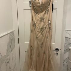 Color: Nude Size:8 Never Worn Before With Tags Beige Embellished Evening Dress For Formal Occasions, Embellished Beige Evening Dress For Formal Occasions, Formal Embellished Beige Evening Dress, Formal Beige Embellished Evening Dress, Shiny Silver Dress, Black And Gold Gown, Gold Formal Dress, Velvet Evening Gown, Halter Evening Dress