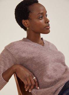 Description Elegant, simple, luxurious: our Annabelle Jumper is everything you could want in a classic v-neck. And it’s proudly crafted in 100% British wool - from flock to factory in just 50 miles. This style has a slouchy fit and is simply trimmed with ribbed detailing around the cuffs, hem and neckline. Its dusty pink shade looks impactful with dark indigo denim and grey tailoring. Crafted from pure British wool Slouchy fit Standard length Sustainable Attributes: Made in Europe Low Water Use Wool Jumper, Indigo Denim, Pink Shade, Natural Fibres, Dusky Pink, Dark Indigo, Eco Friendly Fashion, Raw Material, Knitwear Women