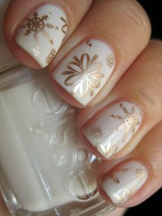 CHRISTMAS NAILS | Christmas Stunning Nail Art Collection 2013 | Celebrity Gossip | Women ... Unghie Nail Art, Ombre Hair Color, Fancy Nails