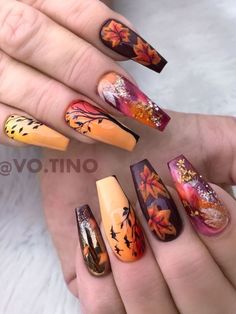 Unghie Sfumate, Thanksgiving Nail Designs, Thanksgiving Nail Art, Nagellack Trends, Fall Manicure, Pumpkin Nails, Fall Nail Art Designs, Colorful Nail, Cute Nails For Fall