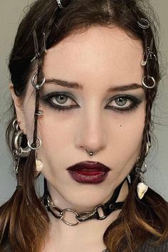 Post Punk Makeup, Grunge Lip Combo, Punk Makeup Tutorial, Dark Lip Combo, New Years Makeup Ideas, Punk Makeup Looks, Mua Portfolio, Punk Rock Makeup, Smudged Liner