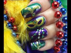 Festival Nail Art, Beauty Blender Tips, Mardi Gras Festival, Beauty Blender How To Use, Festive Nail Art, Sassy Nails, New Orleans Mardi Gras, Nail Tutorial