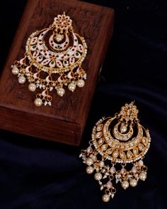 Give Stunning look on your beautiful personality gorgeous high quality set specially made for party and special occasions easy to wear. Earring length 4.5 inches Earring Wight 50 x 2 Grm Closure: Push Back Kundan design Pearl Kundan Dangle drop color : GoldColor Brass made Non allergic product Origin: India Feel free to contact us if you have any questions on this product We can ship the parcel with express mail service it take 3 to 5 days to delivery Chandbalis With Stone Work For Navratri, Navratri Chandbalis With Stone Work, Stone Work Chandbalis For Navratri, Temple Jewelry Chandbalis For Party, Navratri Chandbalis With Latkans Drop Earrings, Diwali Chandbalis Drop Earrings, White Traditional Chandelier Earrings For Festivals, Traditional White Chandelier Earrings For Festivals, Eid Chandbalis With Latkans