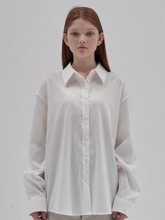 Composition : Rayon 54% Nylon 40% Spandex 6%Country of Origin : Republic of Korea White Office Top With Shirttail Hem, White Relaxed Fit Top For Office, White Relaxed Fit Office Tops, White Technical Moisture-wicking T-shirt, Wrinkle Free, Top Shirt, Top Outfits, White, The Originals