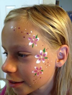 Easy Face Painting Designs, Face Painting Flowers, Face Painting Ideas, Cheek Art, Girl Face Painting