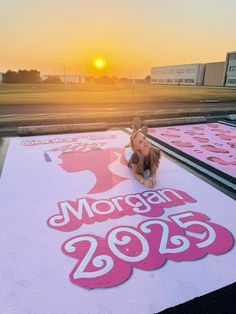 #Barbie #Senior #Senioryear #parkingspace #seniorparkingspot #preppy Highschool Parking Spot Ideas, Senior Parking Spaces, Senior Year Things, Sr 25, Best Friends Funny, Teen Life Hacks, Student Council