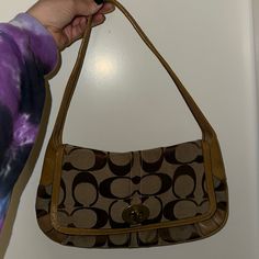 Coach Handbag Brown Coach Hobo Bag For On-the-go, Coach Shoulder Bag With Double Handle And Gold-tone Hardware, Brown Coach Bags For On-the-go, Coach Shoulder Bag With Gold-tone Hardware, Brown Coach Bag With Turn-lock Closure, Coach Handbags, Coach Bags, Bag Lady, Handbags