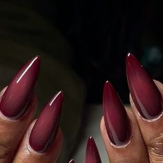 Dark Nails Almond Shape, Maroon Aura Nails, Milky Red Nails, Nail Art Dark Colors, Perfect Red Nails, Burgundy Aura Nails, Dark Almond Nails Designs, Blood Red Nails Design, Cat Woman Nails