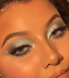 Rave Makeup, Swag Makeup, Hot Makeup, Edgy Makeup, Makeup Eye Looks, Creative Makeup Looks, Eye Makeup Art, Glitter Makeup