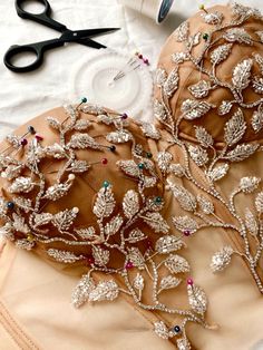 Beaded Bustier Top, Bead Corset, Corset Embroidery, Beaded Corset Top, Embroidery Corset, Bridal Bodysuit, Moda Academia, Corset Fashion Outfits