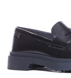 Camper Black Walden Loafers, Leather Upper, Slip On, Round Toe, Heel 3,5, cmGender: WomenMaterial: 100%LEATHER, RUBBER SOLEColor: BlackMade in: VNProduct ID: K201116 WALDEN019*Import tax/duty will be calculated at checkout (If applicable) Modern Black Slip-ons For Fall, Black Slip-on Platform Loafers With Leather Footbed, Black Flat Loafers With Contrast Sole, Business Platform Slip-on Loafers, Office Slip-ons With Contrast Sole And Round Toe, Business Slip-on Platform Leather Shoes, Business Slip-on Leather Platform Shoes, Closed Toe Loafers With Contrast Sole For Work, Business Spring Platform Loafers With Rubber Sole