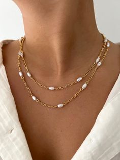 Pearl Necklace Designs, Trending Necklaces, Necklace Tutorial, Necklace Ideas, Girly Jewelry, Bijoux Diy, Stylish Jewelry, Bridesmaid Jewelry, Pretty Jewellery