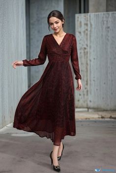 Orcajump - Gold Trim A-Line Maxi Dress Casual Evening Maxi Dress For Fall, Casual Fall Evening Maxi Dress, Elegant Flowy Winter Dresses, Casual Fit And Flare Maxi Dress For Party, A Line Maxi Dress, Basic Skirt, Gold Thread, Gold Threads, Types Of Skirts