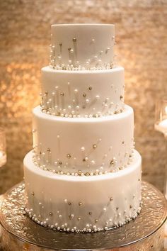 Wedding Simple Cake Sparkle Wedding Cakes, Cake Bride, Bride Cake, خواتم خطوبة, Eve Of Milady, Pretty Wedding Cakes, Romantic Wedding Cake, Strictly Weddings