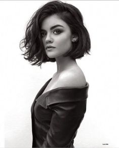 Lucy Hale Short Hair, Short Hairstyles For Thick Hair, Short Wavy Hair, Haircut For Thick Hair, Trending Hairstyles, Shoulder Length Hair, Short Bob Hairstyles, Short Hairstyles For Women