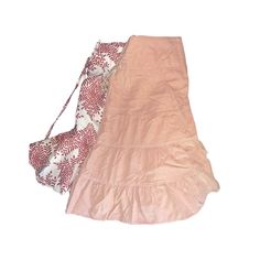 American Eagle Skirt Is In Good Used Condition, Peachy Colored, Cord Material, Ties In Back, Zipper And Eye Hook Closure, Both In Tact And Working, 14 Inches Wide, And 20 1/2 Inches Long, No Rips, No Stains. Simplee Skirt Is Nwt, Above Knee Skirt, Ruffled Bottom, No Stains, No Rips, Very Cute. Waist Is 13inches But Stretches To 18, Waist Is Elastic. From Smoke Free Home. Above Knee Skirt, American Eagle Skirt, Knee Skirt, Knee Skirts, Eye Hook, Above Knee, Skirt Set, American Eagle, Womens Skirt